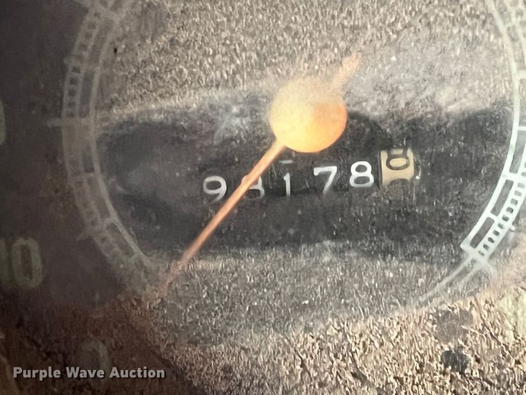 image for item DK7916 1972 GMC  grain truck