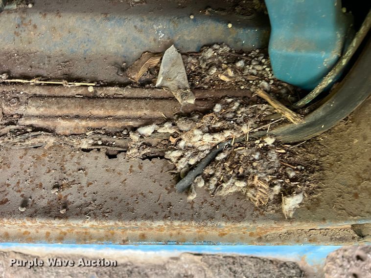 image for item DK7916 1972 GMC  grain truck