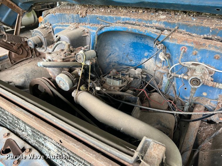 image for item DK7916 1972 GMC  grain truck