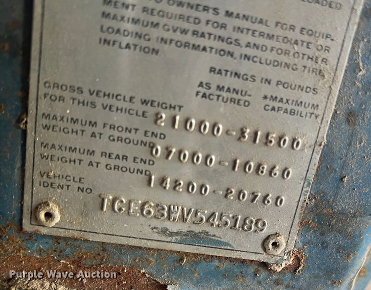 image for item DK7916 1972 GMC  grain truck