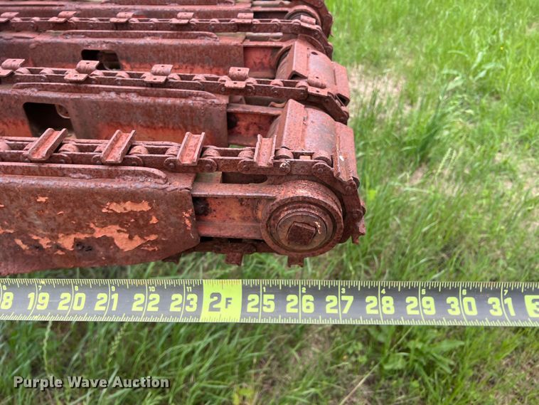 image for item DK7918 1980 International F1954 cotton module transport truck