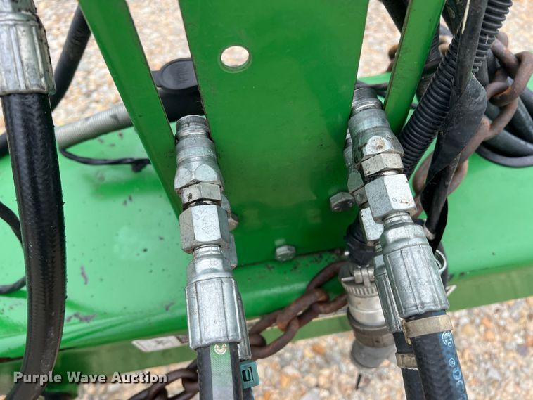 image for item DK7921 2014 John Deere 2410  chisel plow