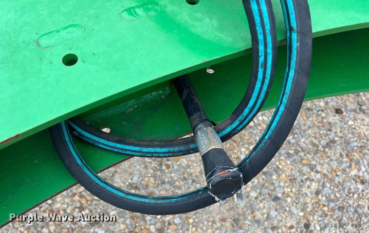 image for item DK7921 2014 John Deere 2410  chisel plow