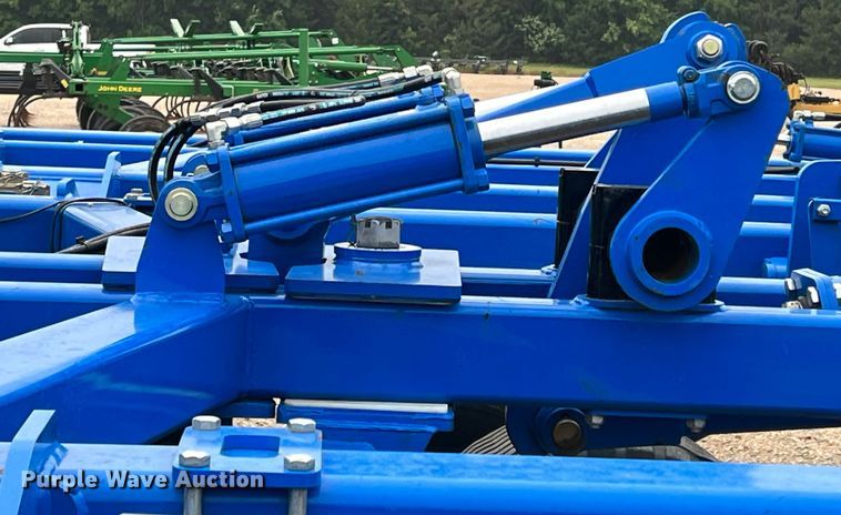 image for item DK7923 Landoll 7530-32  vertical tillage