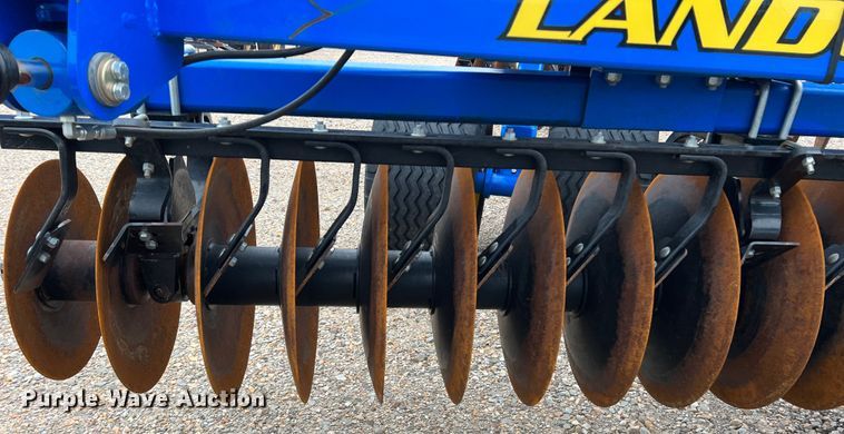 image for item DK7923 Landoll 7530-32  vertical tillage