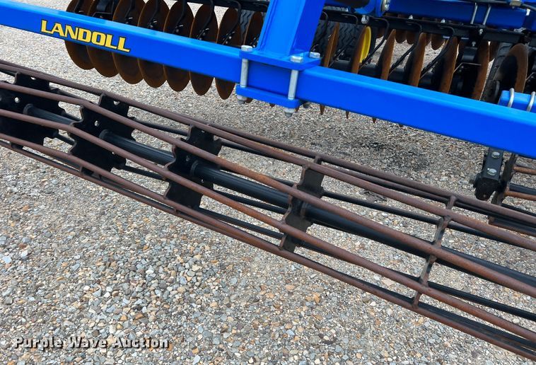 image for item DK7923 Landoll 7530-32  vertical tillage