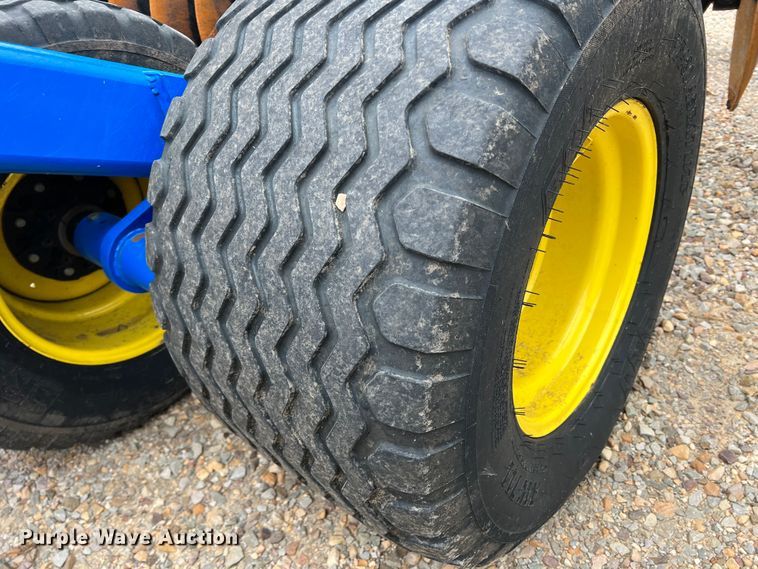 image for item DK7923 Landoll 7530-32  vertical tillage