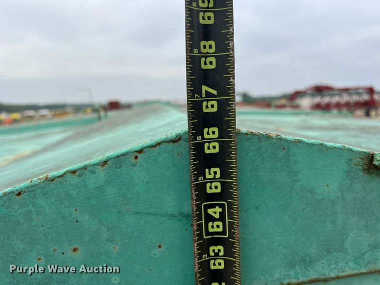 image for item DK7924 (3) calf feeders