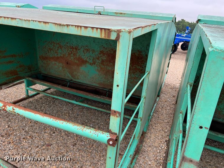 image for item DK7924 (3) calf feeders