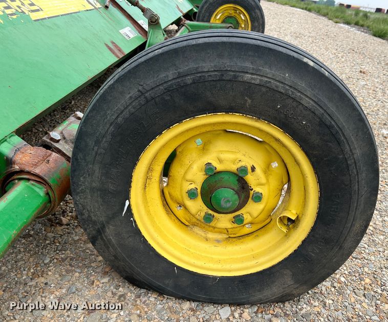image for item DK7925 John Deere 520  flail mower