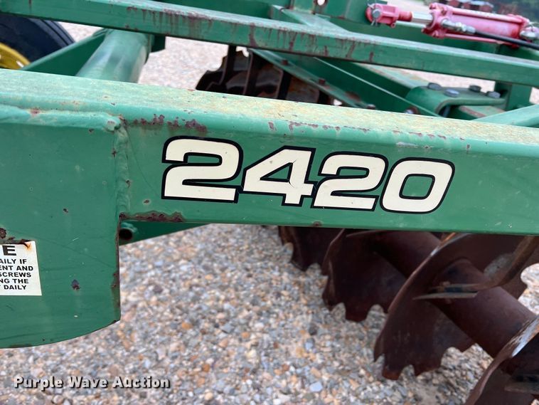 image for item DK7926 John Deere 2420  off-set disk