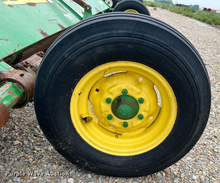 image for item DK7927 John Deere 520  flail mower