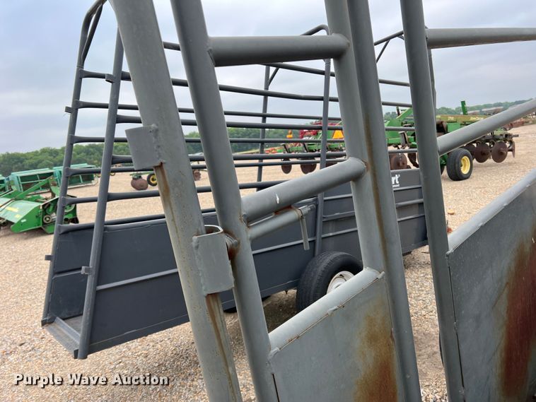 image for item DK7930 WW  livestock loading chute