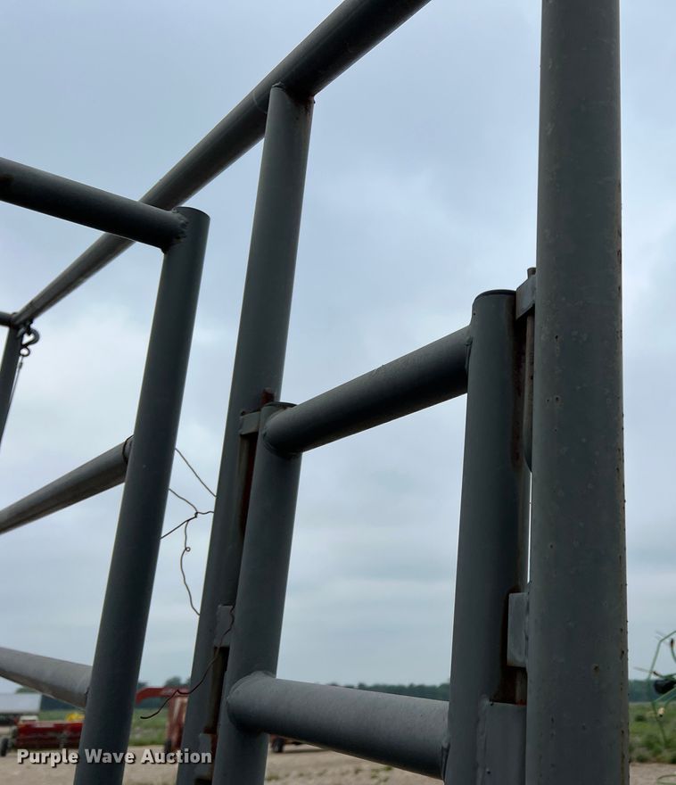 image for item DK7930 WW  livestock loading chute
