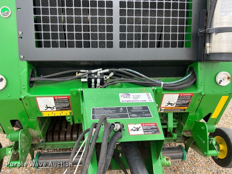image for item DK7932 2013 John Deere 469  round baler