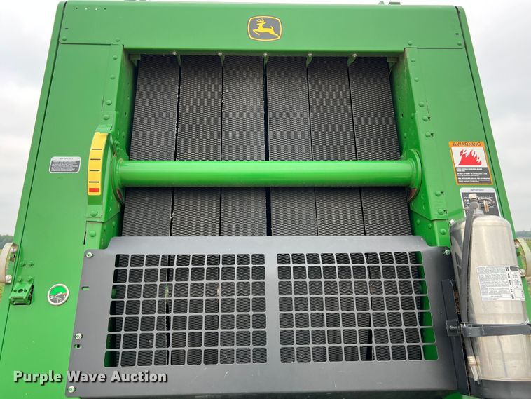 image for item DK7932 2013 John Deere 469  round baler