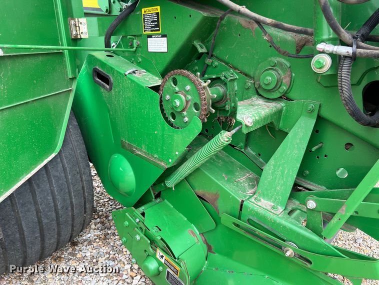image for item DK7932 2013 John Deere 469  round baler