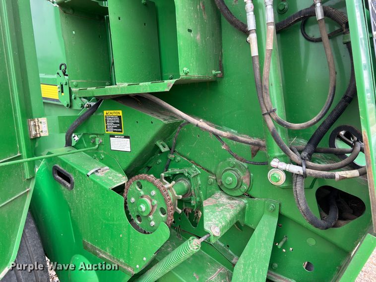 image for item DK7932 2013 John Deere 469  round baler