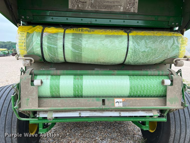 image for item DK7932 2013 John Deere 469  round baler