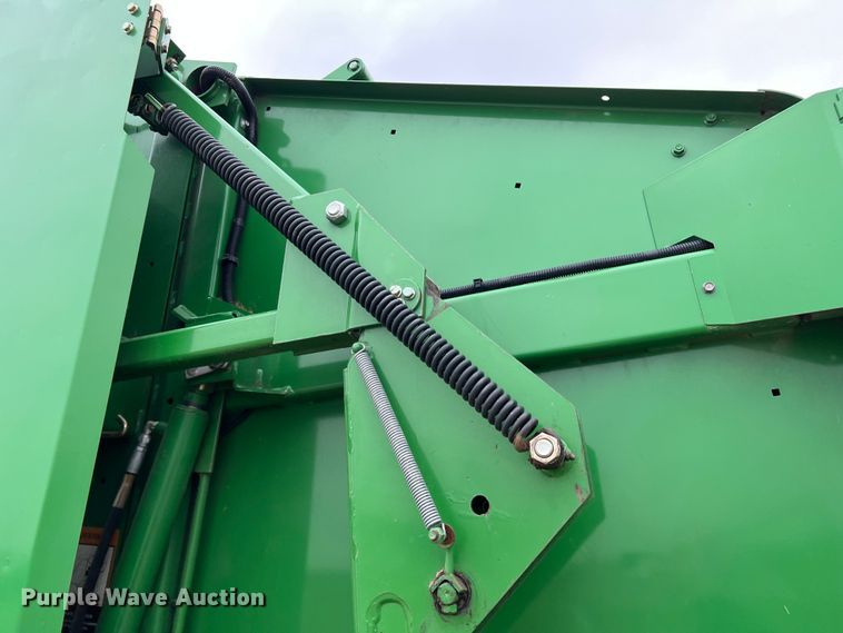 image for item DK7932 2013 John Deere 469  round baler