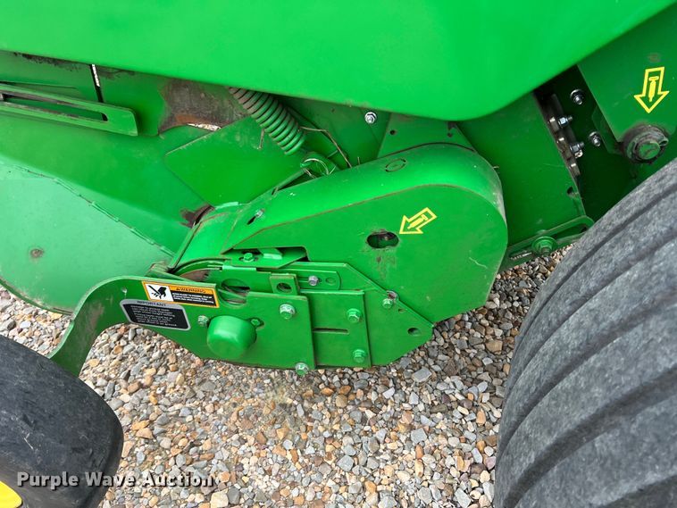 image for item DK7932 2013 John Deere 469  round baler