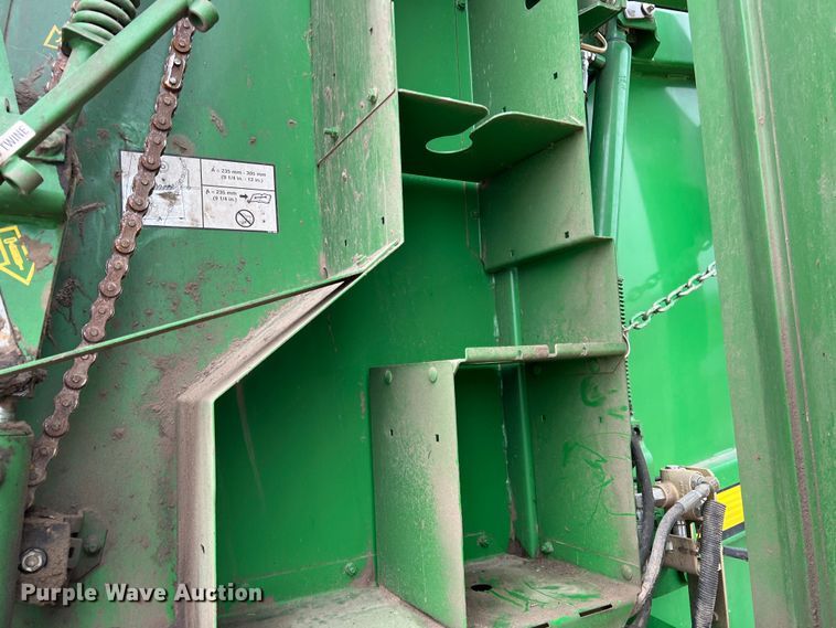 image for item DK7932 2013 John Deere 469  round baler