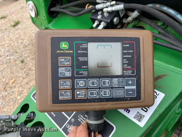 image for item DK7932 2013 John Deere 469  round baler