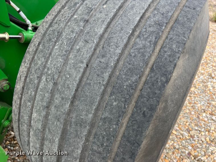 image for item DK7932 2013 John Deere 469  round baler