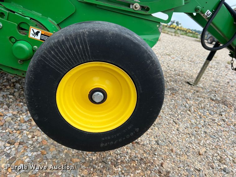 image for item DK7932 2013 John Deere 469  round baler