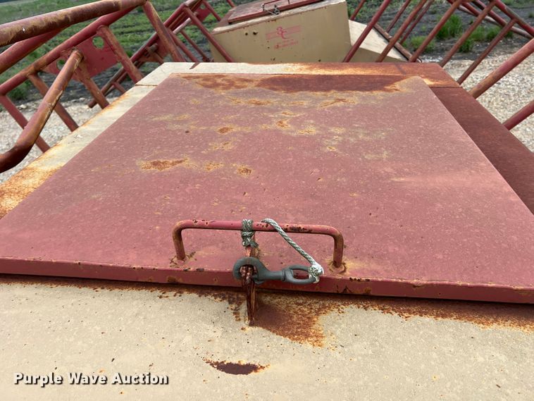 image for item DK7936 (2) 3C calf feeders