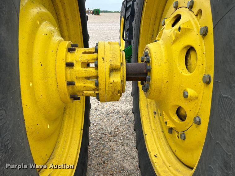 image for item DK7939 2017 John Deere 8245R  MFWD tractor