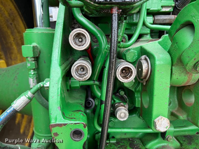 image for item DK7939 2017 John Deere 8245R  MFWD tractor