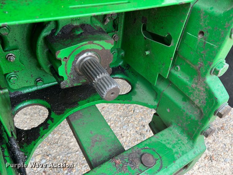 image for item DK7939 2017 John Deere 8245R  MFWD tractor