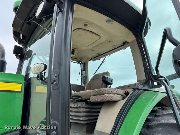 image for item DK7939 2017 John Deere 8245R  MFWD tractor