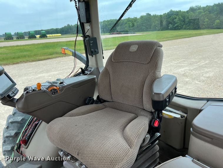 image for item DK7939 2017 John Deere 8245R  MFWD tractor