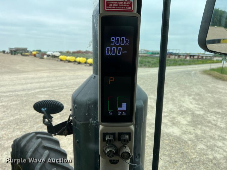 image for item DK7939 2017 John Deere 8245R  MFWD tractor