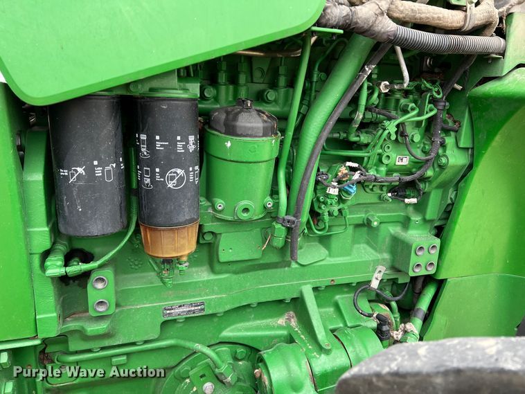 image for item DK7939 2017 John Deere 8245R  MFWD tractor