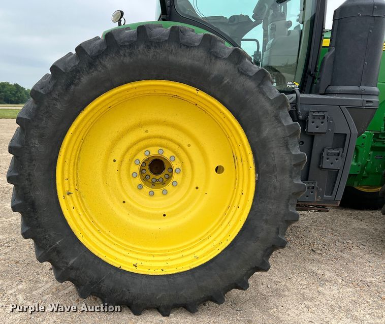 image for item DK7939 2017 John Deere 8245R  MFWD tractor