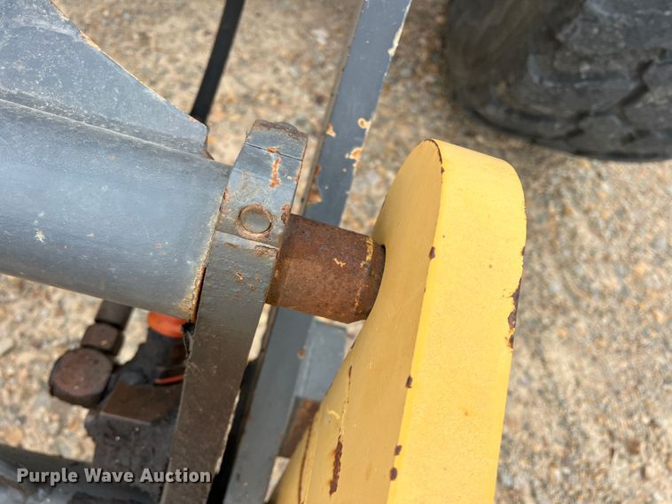 image for item DK7940 2016 John Deere 324K  wheel loader