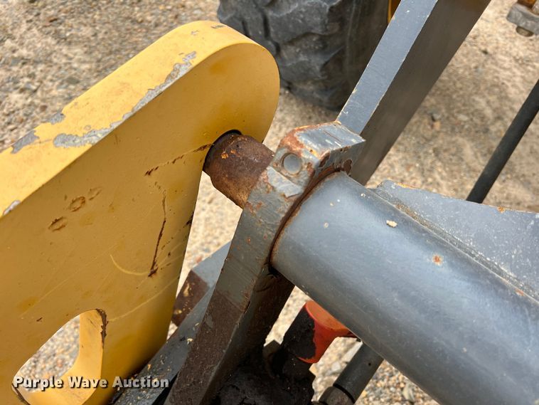 image for item DK7940 2016 John Deere 324K  wheel loader