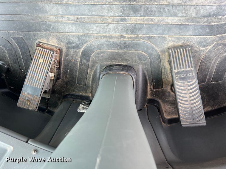 image for item DK7940 2016 John Deere 324K  wheel loader