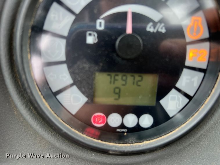 image for item DK7940 2016 John Deere 324K  wheel loader