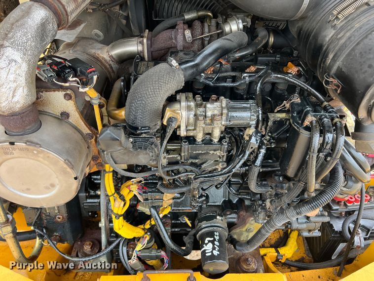 image for item DK7940 2016 John Deere 324K  wheel loader