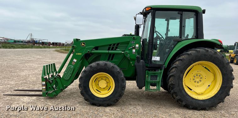 image for item DK7941 2015 John Deere 6105M  MFWD tractor
