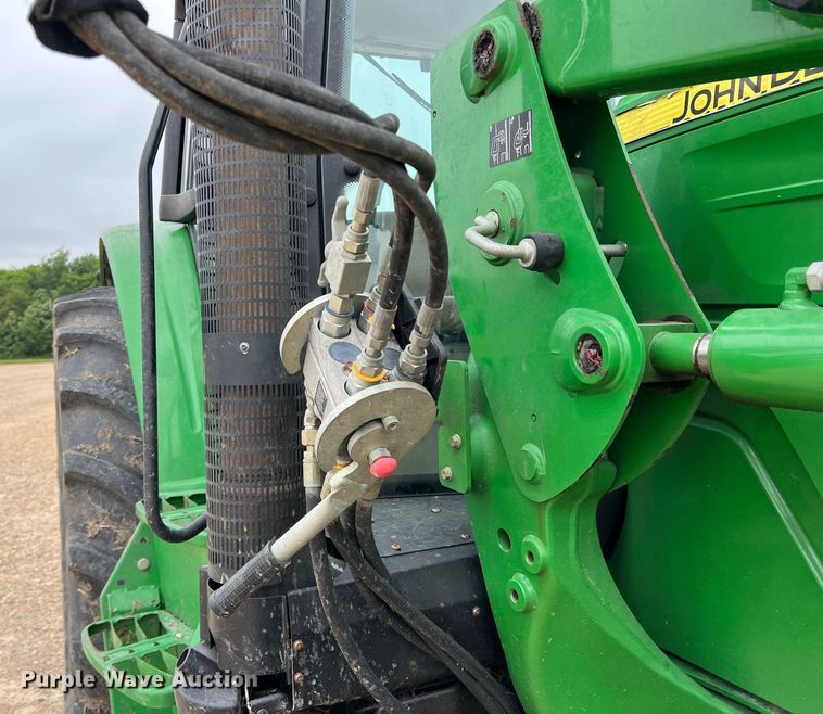 image for item DK7941 2015 John Deere 6105M  MFWD tractor