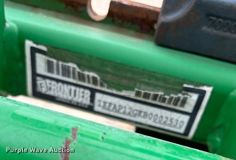 image for item DK7941 2015 John Deere 6105M  MFWD tractor