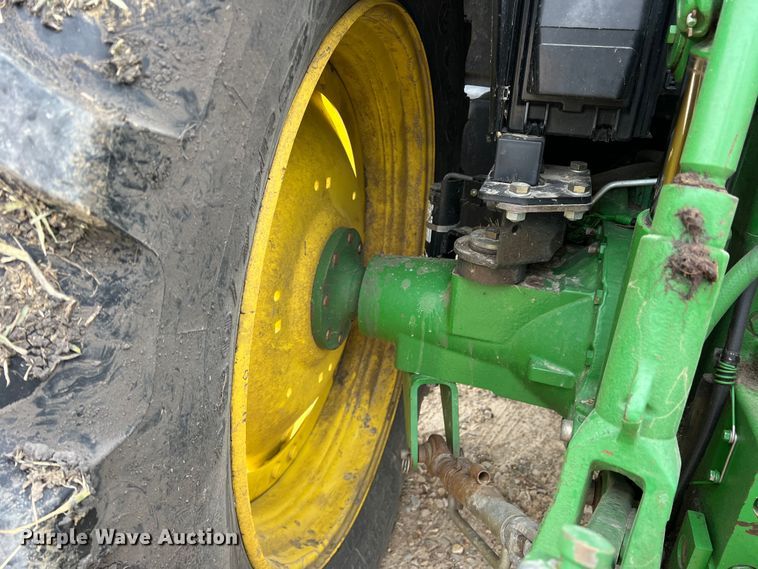 image for item DK7941 2015 John Deere 6105M  MFWD tractor