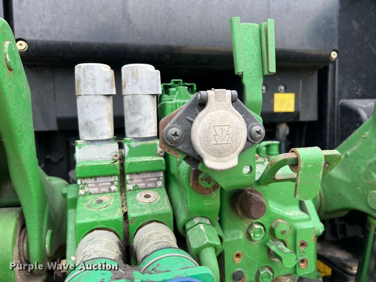 image for item DK7941 2015 John Deere 6105M  MFWD tractor