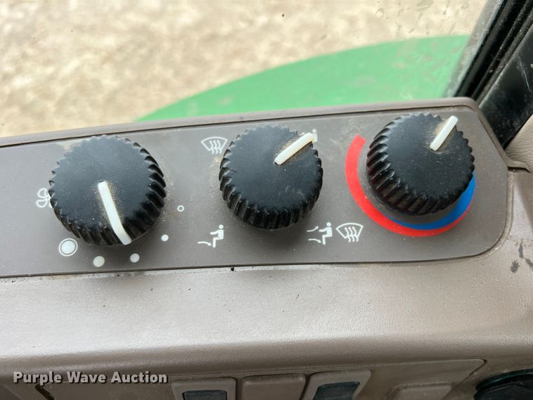 image for item DK7941 2015 John Deere 6105M  MFWD tractor