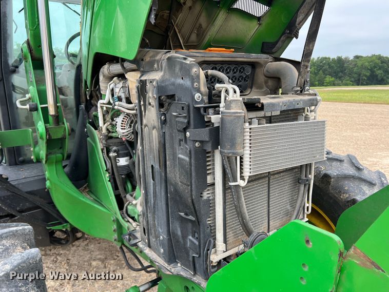 image for item DK7941 2015 John Deere 6105M  MFWD tractor